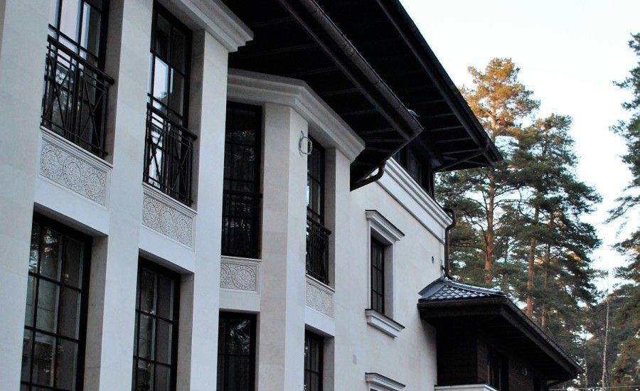 baab114393d2f441c59ae05783c3bbed 2242 900 550 fi190